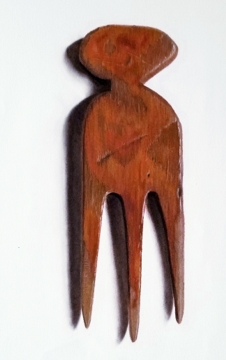 ilarun tabi ilari (traditional comb)